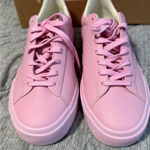 Veja Shoes - Veja x Mansur Pink Women's Sneakers
